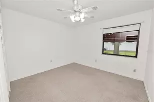 1038 Parakeet Trail, Lakeland, FL 33809 - Photo 25