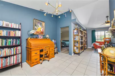 7411 Floral Circle E, Lakeland, FL 33810 - Photo 7