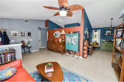 7411 Floral Circle E, Lakeland, FL 33810 - Photo 5