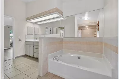 7411 Floral Circle E, Lakeland, FL 33810 - Photo 25