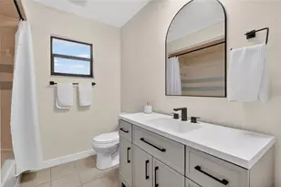 7411 Floral Cir E, Lakeland, FL 33810 - Photo 23