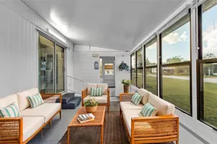 203 Janet Ln, Lakeland, FL 33809 - Photo 3