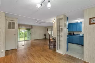 203 Janet Ln, Lakeland, FL 33809 - Photo 5