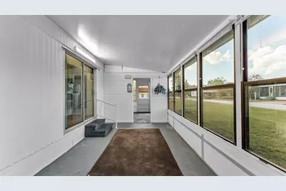 203 Janet Lane, Lakeland, FL 33809 - Photo 3