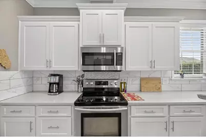 8147 Lake James Drive, Lakeland, FL 33810 - Photo 27