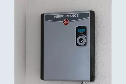 1740 2nd Street NE, Winter Haven, FL 33881 - Photo 7