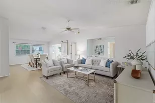 4850 Squire Hollow Dr, Lakeland, FL 33811 - Photo 13