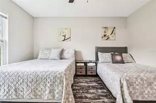 1102 Fox Lake Dr, Lakeland, FL 33809 - Photo 29