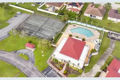 549 Hunter Circle, Kissimmee, FL 34758 - Photo 21