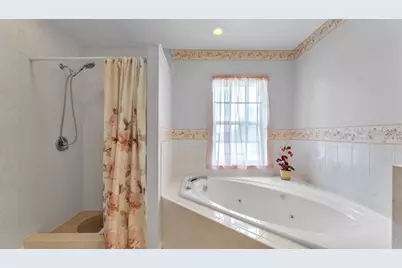 2615 Highlands Vue Parkway, Lakeland, FL 33812 - Photo 25