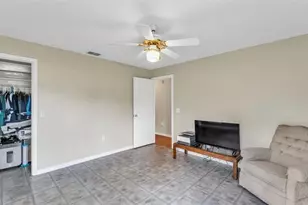 2615 Highlands Vue Pkwy, Lakeland, FL 33812 - Photo 35