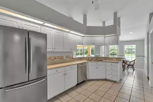 2615 Highlands Vue Pkwy, Lakeland, FL 33812 - Photo 11