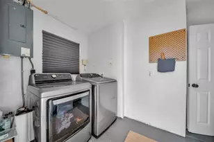 5617 8th St SE, Highland City, FL 33846 - Photo 27