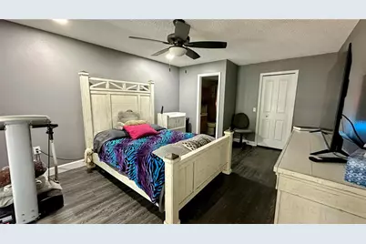 5120 Forestgreen Drive W, Lakeland, FL 33811 - Photo 17