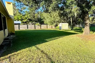 5120 Forestgreen Dr W, Lakeland, FL 33811 - Photo 27