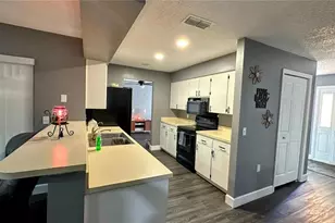 5120 Forestgreen Dr W, Lakeland, FL 33811 - Photo 11