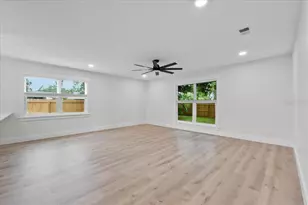 4935 Bobbie Ave, Lakeland, FL 33813 - Photo 13