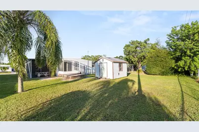 1737 E Robin Avenue, Sebring, FL 33870 - Photo 31