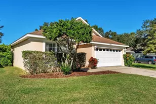 6847 Shadow Cast Ln, Lakeland, FL 33813 - Photo 3