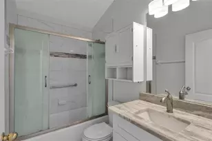 6847 Shadow Cast Ln, Lakeland, FL 33813 - Photo 11