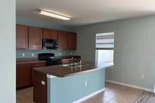 3846 Crystal Dew St, Plant City, FL 33567 - Photo 9