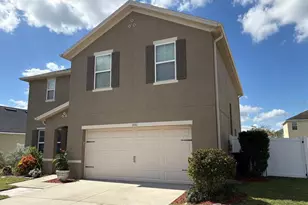3846 Crystal Dew St, Plant City, FL 33567 - Photo 5
