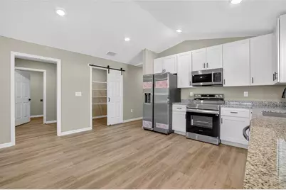 718 Seminole Avenue S, Fort Meade, FL 33841 - Photo 7