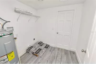 910 E Warren Street, Plant City, FL 33563 - Photo 23