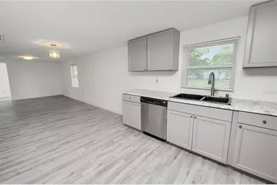 910 E Warren Street, Plant City, FL 33563 - Photo 15