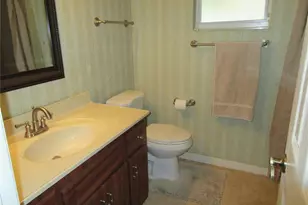 1319 Fairlee St, Lakeland, FL 33813 - Photo 11