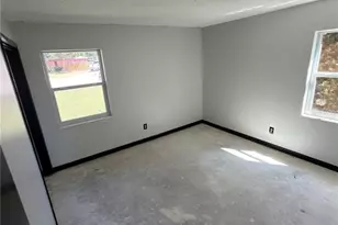 2733 Pompano Dr, Sebring, FL 33870 - Photo 11