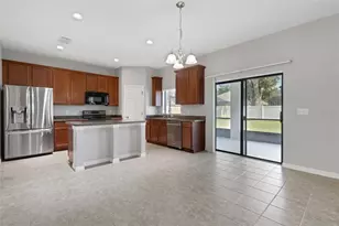 313 Oaklanding Dr, Mulberry, FL 33860 - Photo 9