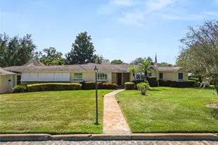 911 Sagamore St, Lakeland, FL 33803 - Photo 3