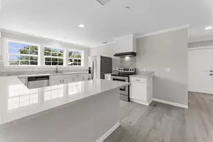 2519 21st St, Sarasota, FL 34234 - Photo 5