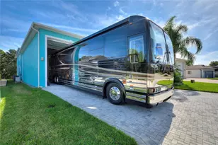 381 Nolane Ln, Polk City, FL 33868 - Photo 3