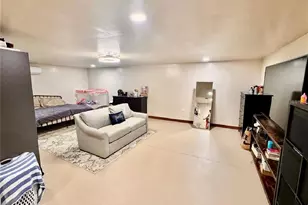 5832 Holmes Dr, Orlando, FL 32808 - Photo 13