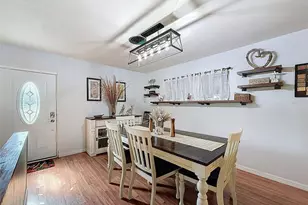 34739 Hibiscus Dr, Dade City, FL 33523 - Photo 17