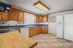 5042 Spirit Lake Rd, Winter Haven, FL 33880 - Photo 7