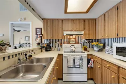 1880 N Crystal Lake Drive #26, Lakeland, FL 33801 - Photo 11