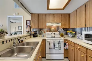 1880 N Crystal Lake Dr, Lakeland, FL 33801 - Photo 11