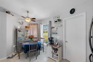 3003 Chasewood Dr, Lakeland, FL 33810 - Photo 5