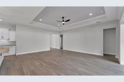 296 E Daughtery Road, Lakeland, FL 33809 - Photo 21