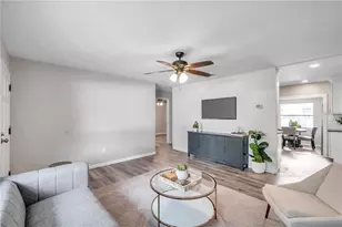 8100 5th St N, Saint Petersburg, FL 33702 - Photo 7