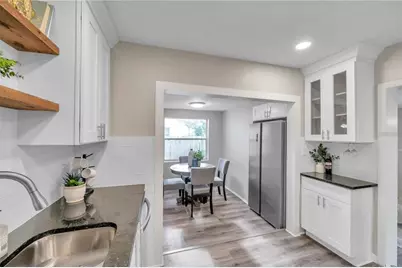 8100 5th Street N, Saint Petersburg, FL 33702 - Photo 15