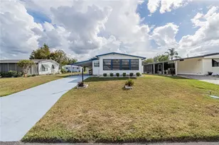 317 Monroe Dr, Lakeland, FL 33809 - Photo 1