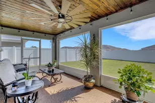 610 Vista View Ln, Lake Wales, FL 33853 - Photo 35