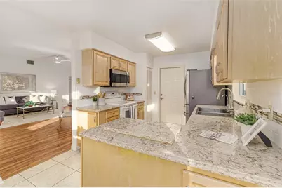 1635 Colonnades Circle N, Lakeland, FL 33811 - Photo 15