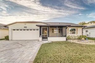 1635 Colonnades Cir N, Lakeland, FL 33811 - Photo 1