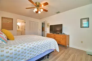 4823 Colonnades Cir W, Lakeland, FL 33811 - Photo 25