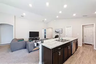 3855 Willow Ridge Dr, Lakeland, FL 33810 - Photo 7